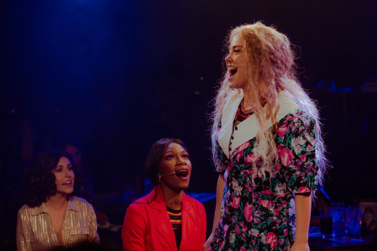 Never Been Kissed-01